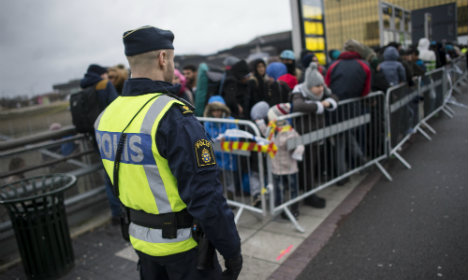 Norway to turn back asylum seekers at border
