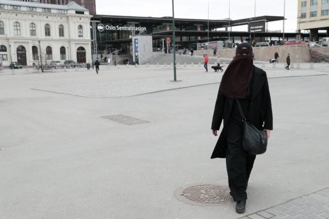 Islamic Council Norway hires woman in niqab as administrative officer