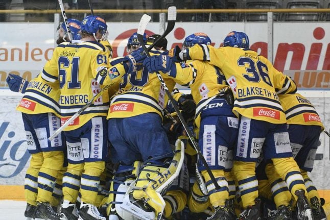 Norwegian teams set new record with 217-minute game