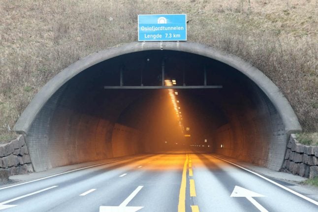 Turkish cyclist stopped in Oslofjord tunnel after following Google Maps